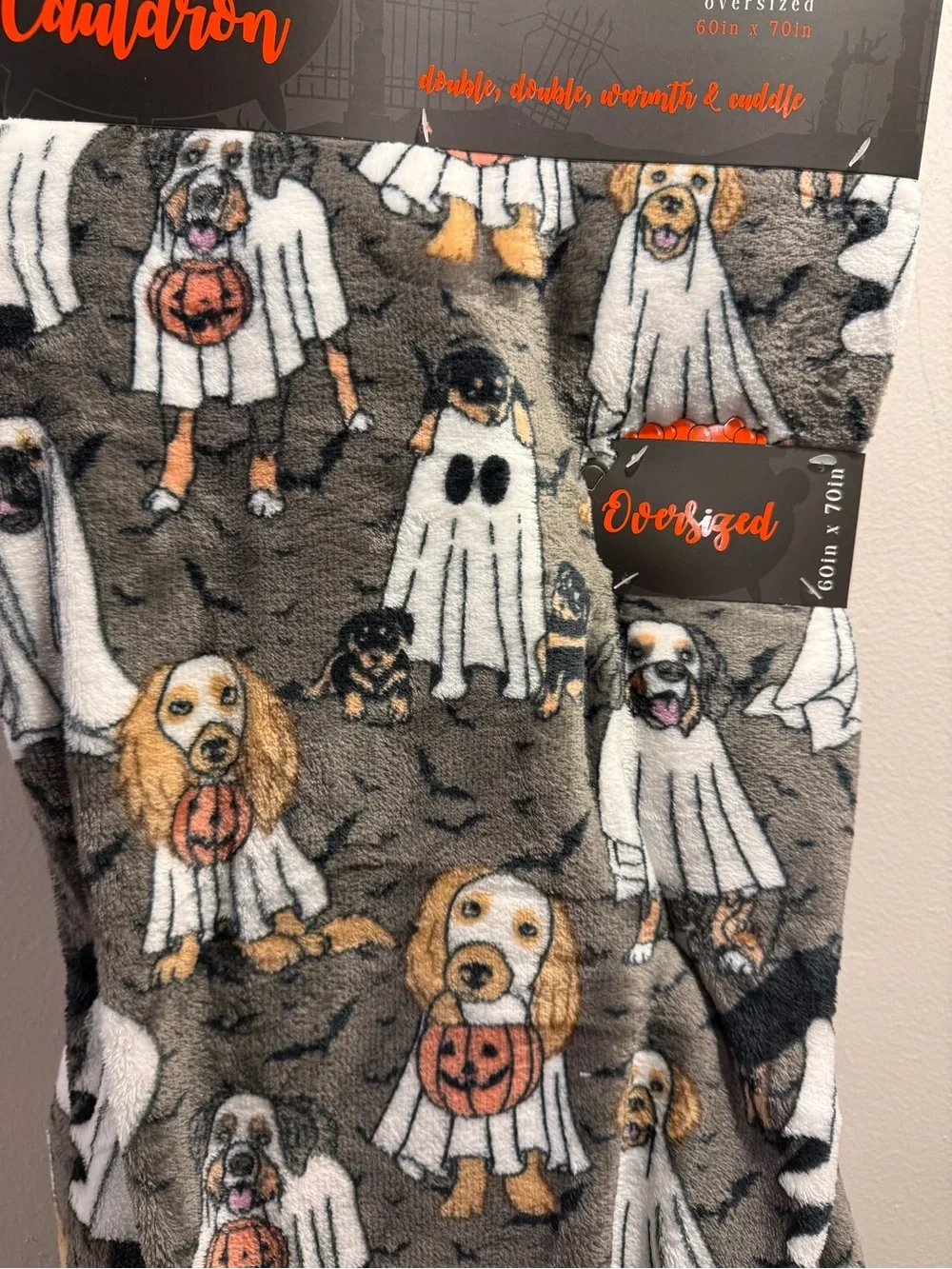 Halloween Dogs Ghost Costume Throw Blanket viral NWT
